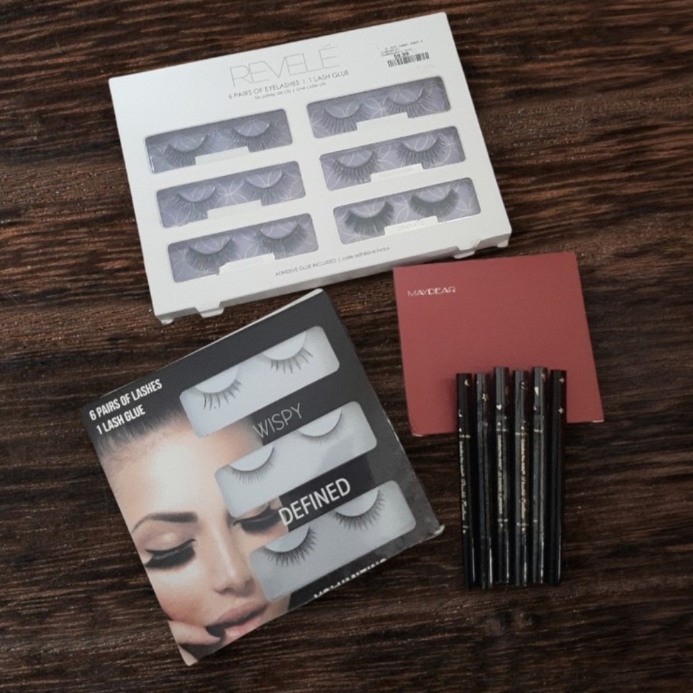 GLAMOUR EYES ON YOU!